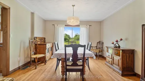 373 Scenic Drive Brant ON N0E 1N0