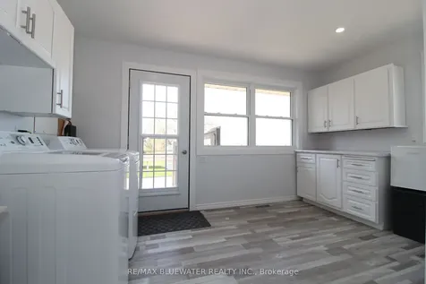 45 John Street N Bluewater ON N0M 2T0