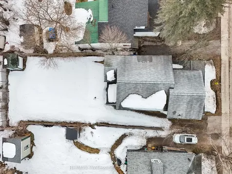 223 James Street Bracebridge ON P1L 2B8