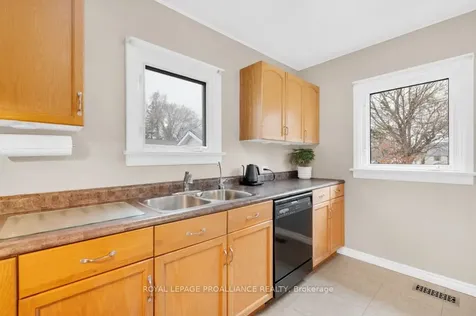 31 Lemoine Street Belleville ON K8P 4G8