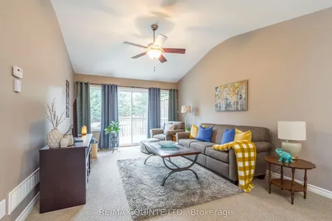 35 Glenview Crescent Belleville ON K8P 0A8