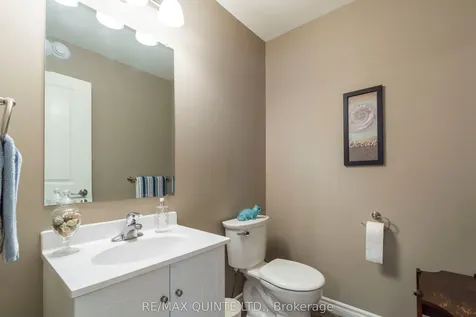 35 Glenview Crescent Belleville ON K8P 0A8