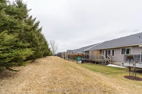 35 Glenview Crescent Belleville ON K8P 0A8