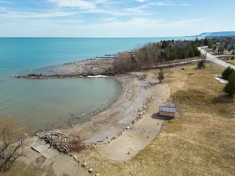 124 Beacon Drive Blue Mountains ON N0H 2P0