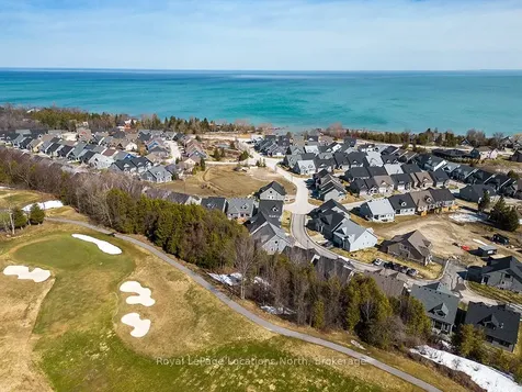 124 Beacon Drive Blue Mountains ON N0H 2P0