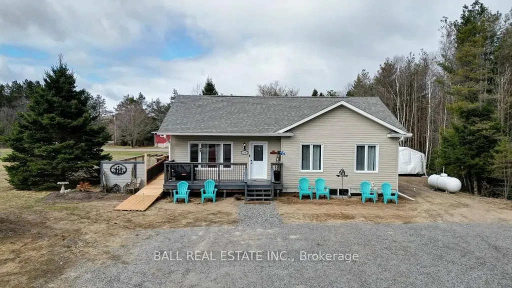 41 Maxwell Settlement Road Bancroft ON K0L 1C0