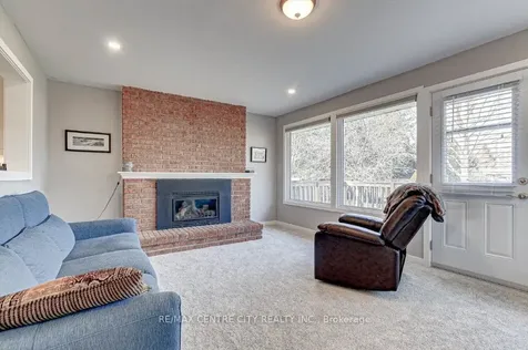 376 Larry Street Central Elgin ON N5L 1H5