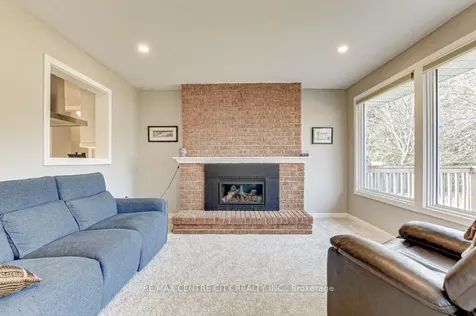 376 Larry Street Central Elgin ON N5L 1H5