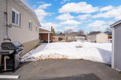 216 Jarvis Street Cornwall ON K6H 5J3