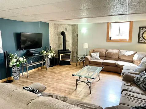 39 Dirstein Street S Brockton ON N0G 1S0