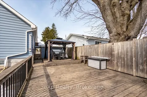 230 Albert Street W Centre Wellington ON N1M 1X4