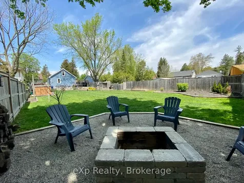 230 Albert Street W Centre Wellington ON N1M 1X4