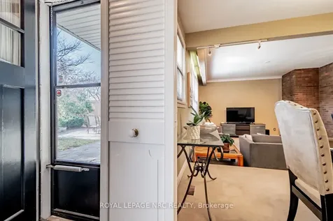 8 Macbeth Boulevard St. Catharines ON L2T 2M2
