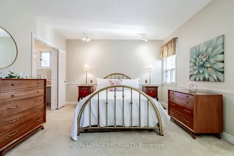 8 Macbeth Boulevard St. Catharines ON L2T 2M2