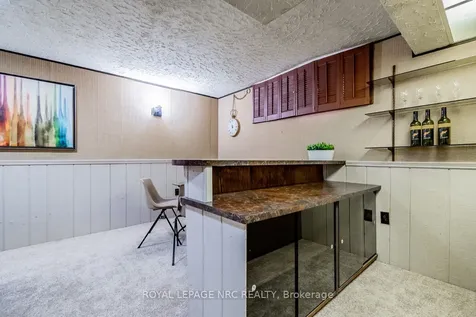 8 Macbeth Boulevard St. Catharines ON L2T 2M2