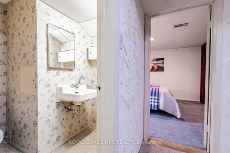 8 Macbeth Boulevard St. Catharines ON L2T 2M2