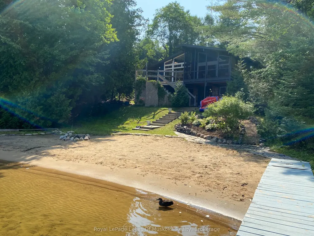 1011 Hollow Point Drive N Algonquin Highlands ON P0A 1E0
