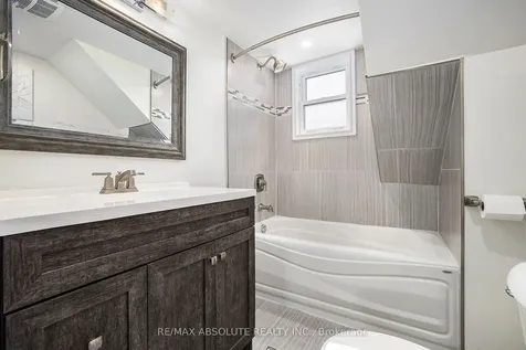 102 Hugh Street S Arnprior ON K7S 2V7