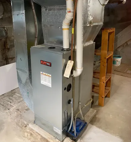 102 Hugh Street S Arnprior ON K7S 2V7