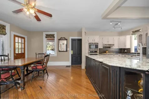 34 Mckibbon Avenue Amaranth ON L9W 2Z1