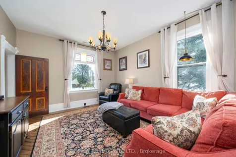 34 Mckibbon Avenue Amaranth ON L9W 2Z1