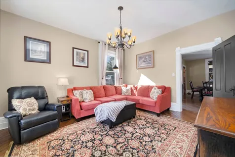 34 Mckibbon Avenue Amaranth ON L9W 2Z1