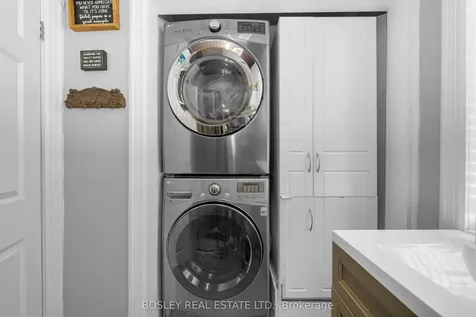 34 Mckibbon Avenue Amaranth ON L9W 2Z1