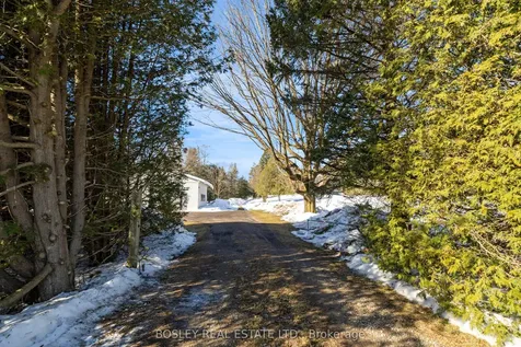 34 Mckibbon Avenue Amaranth ON L9W 2Z1