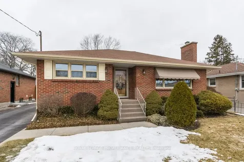 82 Crestview Avenue Belleville ON K8N 1W9