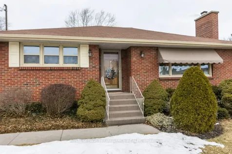 82 Crestview Avenue Belleville ON K8N 1W9