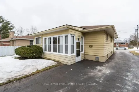 82 Crestview Avenue Belleville ON K8N 1W9