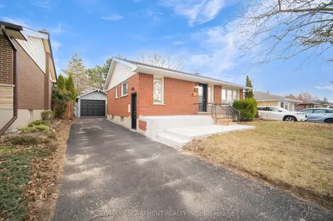 51 Rouse Avenue Cambridge ON N1R 4M6