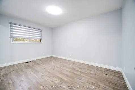 51 Rouse Avenue Cambridge ON N1R 4M6