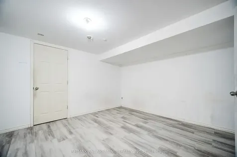 51 Rouse Avenue Cambridge ON N1R 4M6