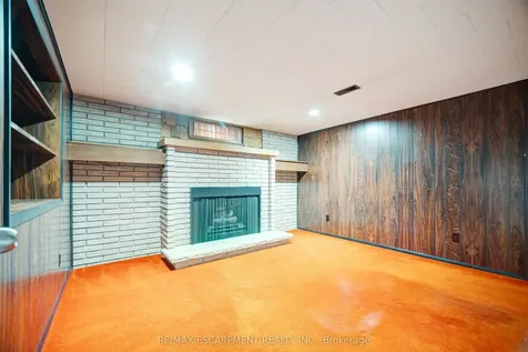 51 Rouse Avenue Cambridge ON N1R 4M6