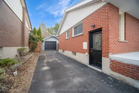 51 Rouse Avenue Cambridge ON N1R 4M6