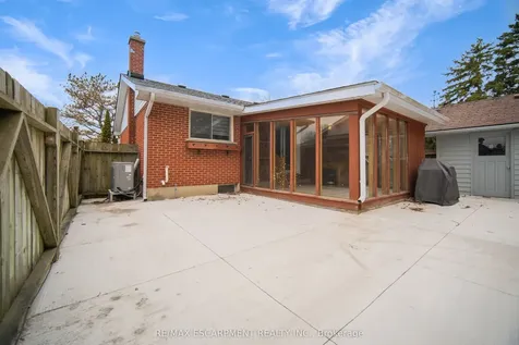 51 Rouse Avenue Cambridge ON N1R 4M6