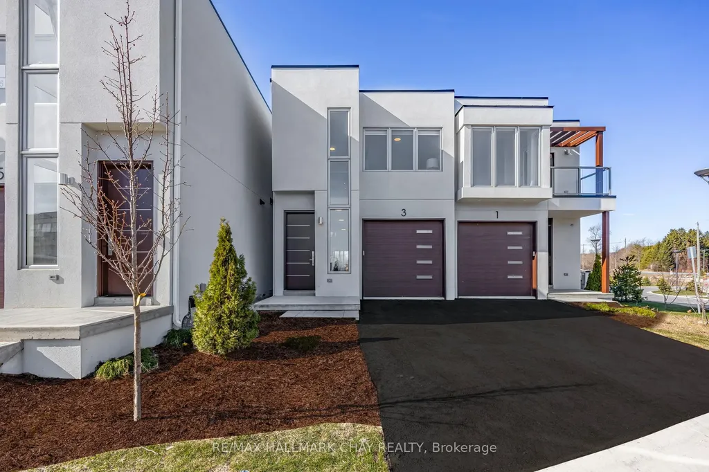 3 Waterview Lane Blue Mountains ON N0H 2P0