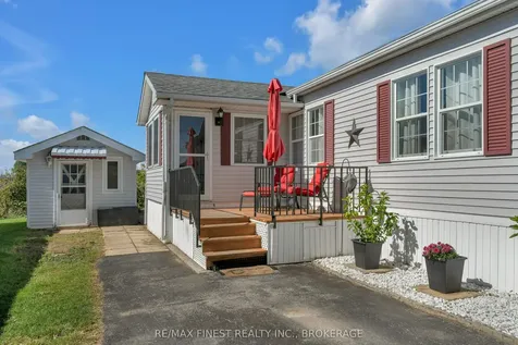 17 Elm Street Greater Napanee ON K7R 0E9
