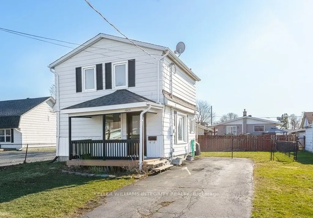 1004 Grand Avenue Cornwall ON K6H 4T4