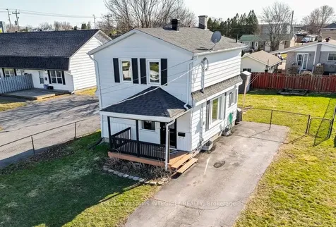 1004 Grand Avenue Cornwall ON K6H 4T4