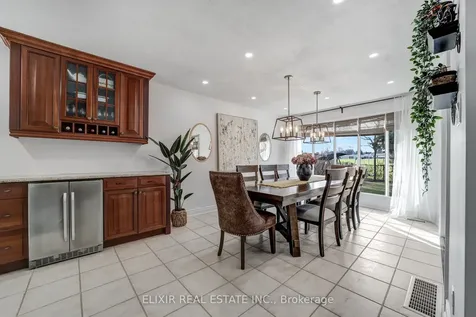 53 Winding Way Brantford ON N3R 3S4