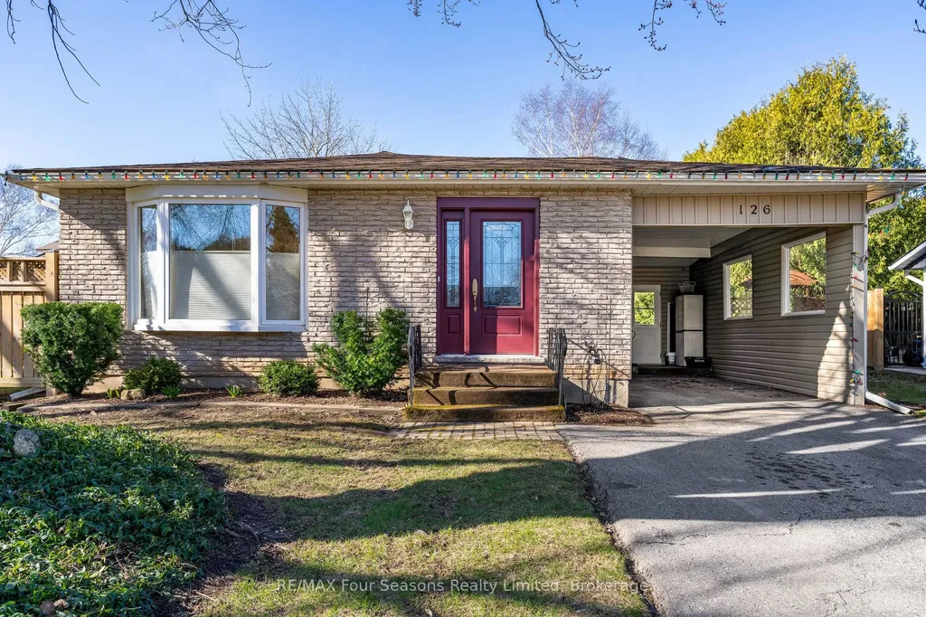 126 Orchard Drive Blue Mountains ON N0H 2P0