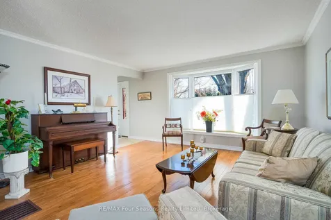 126 Orchard Drive Blue Mountains ON N0H 2P0