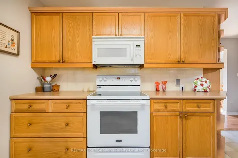 126 Orchard Drive Blue Mountains ON N0H 2P0