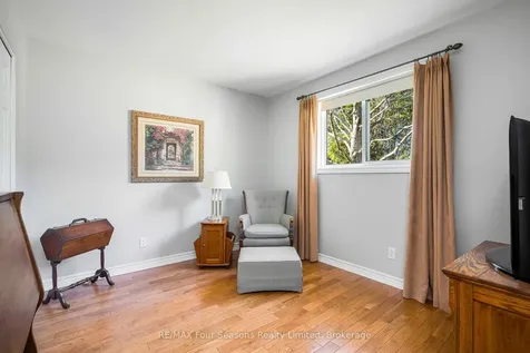 126 Orchard Drive Blue Mountains ON N0H 2P0