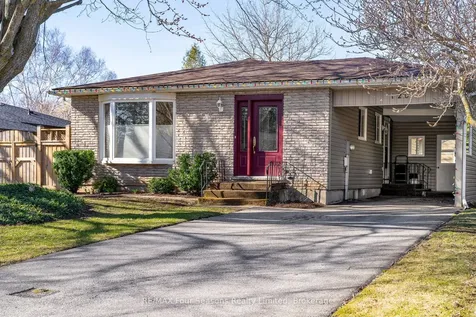 126 Orchard Drive Blue Mountains ON N0H 2P0