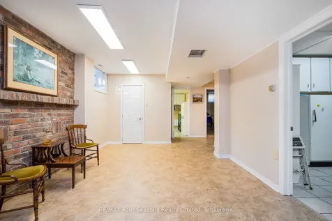 126 Orchard Drive Blue Mountains ON N0H 2P0