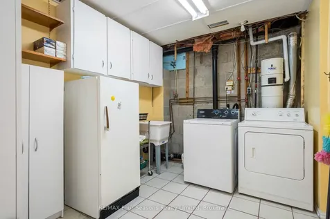 126 Orchard Drive Blue Mountains ON N0H 2P0