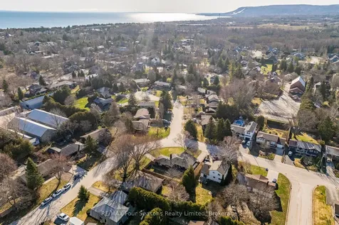 126 Orchard Drive Blue Mountains ON N0H 2P0